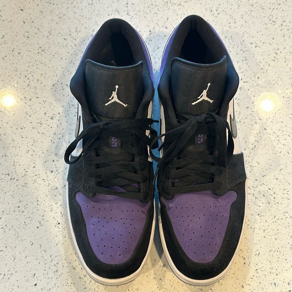 Jordan 1 Low (Size 15)
